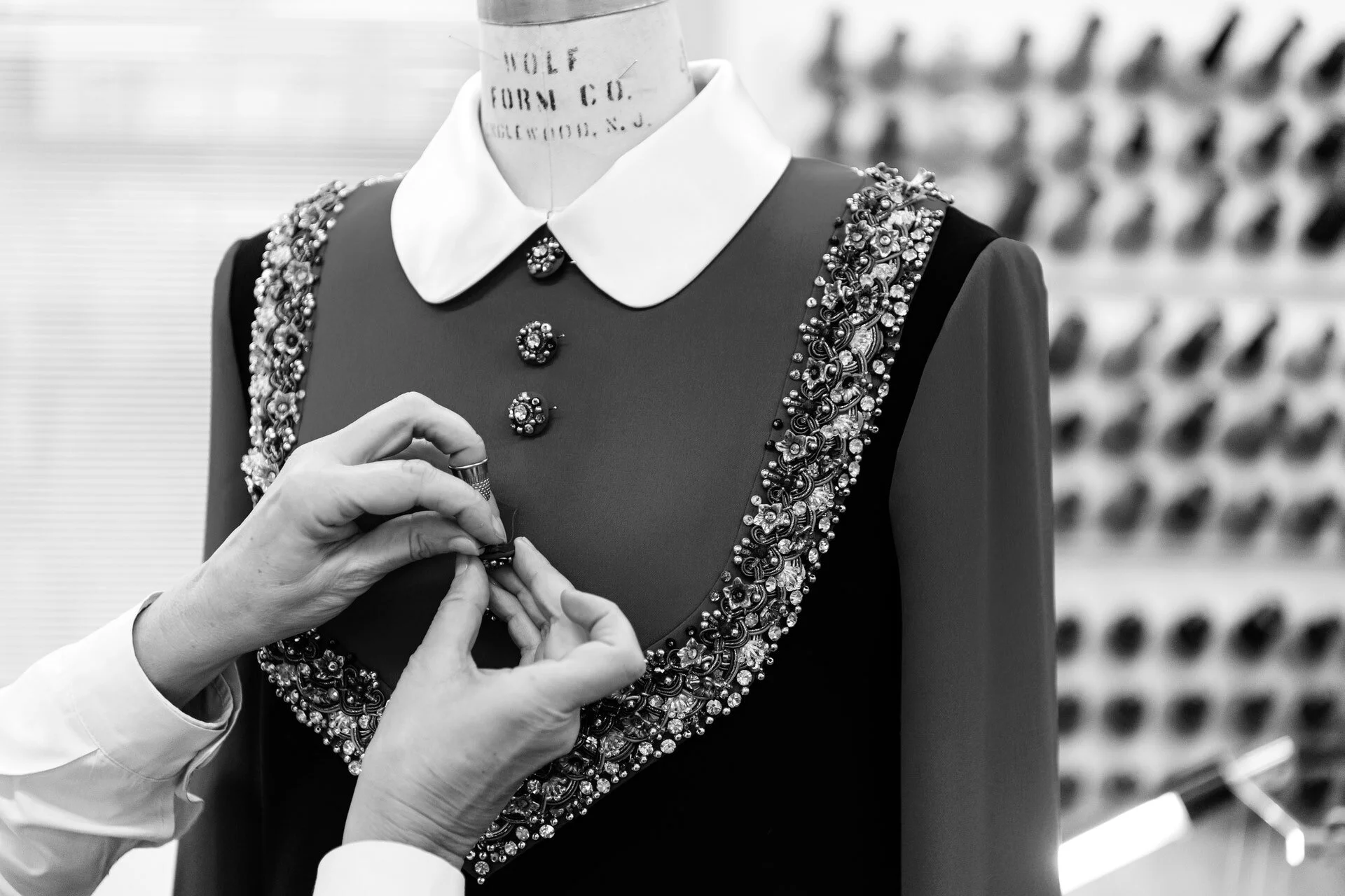 miu miu レイヤードフリルノースリーブチュニック miu miu レイヤードフリルノースリーブチュニック